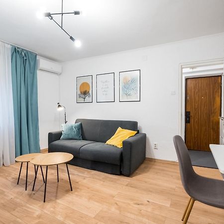 Ultracentral Cozy Apartment Bucarest Extérieur photo